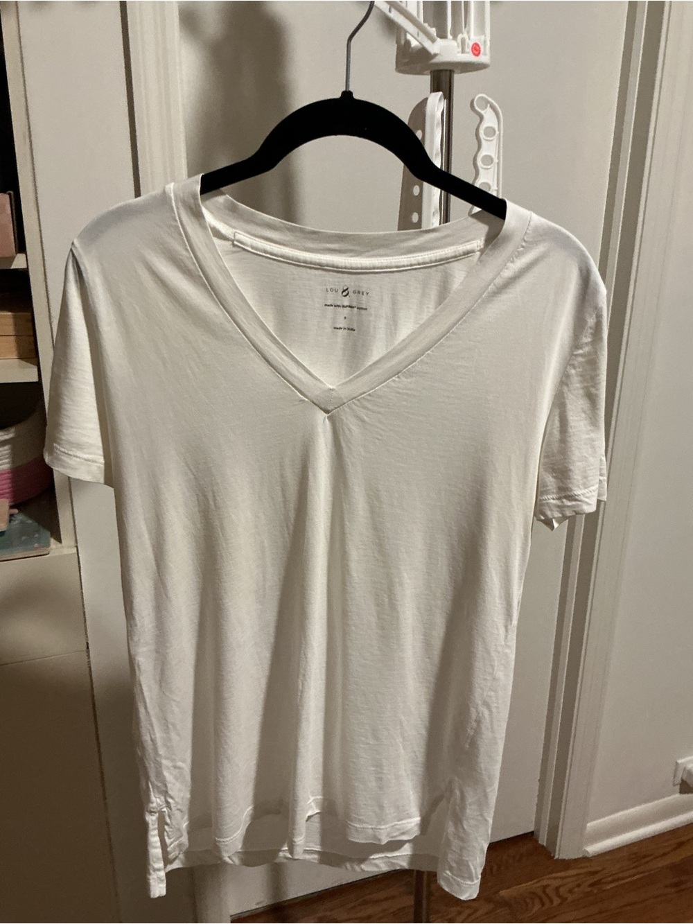 Lou & Grey White V-Neck Short Sleeve Tee